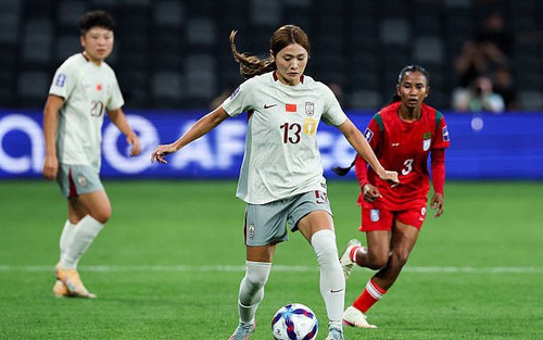 Nhà ĐKVĐ châu Á giành thắng trận ra quân tại vòng loại World Cup 