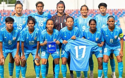 Đối thủ của ĐT nữ Việt Nam gặp sự cố khó đỡ sát ngày thi đấu, các cầu thủ phải gửi thư kiến nghị