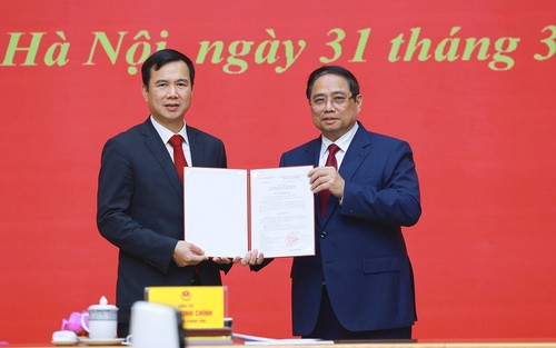 Thủ tướng trao Quyết định bổ nhiệm Giám đốc Đại học Quốc gia Hà Nội