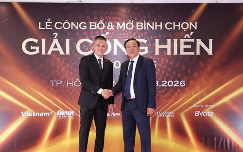 Lê Công Vinh và sứ mệnh một hoa tiêu