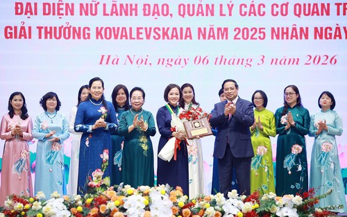 Thủ tướng gặp mặt đại diện nữ lãnh đạo và trao Giải thưởng Kovalevskaia năm 2025