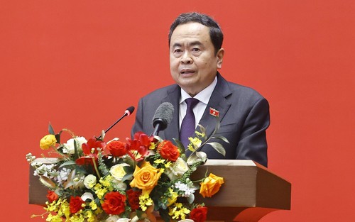 Chủ tịch Quốc hội Trần Thanh Mẫn trao quyết định chỉ định Bí thư Đảng ủy 3 cơ quan của Quốc hội