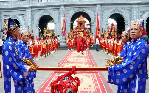 Hải Phòng yêu cầu xử lý nghiêm việc mạo danh đền Tranh ​
