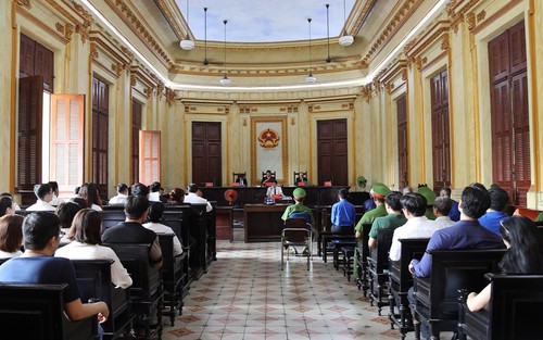 Thành phố Hồ Chí Minh: Xét xử vụ án sai phạm tín dụng gây thiệt hại hơn 1.000 tỷ đồng