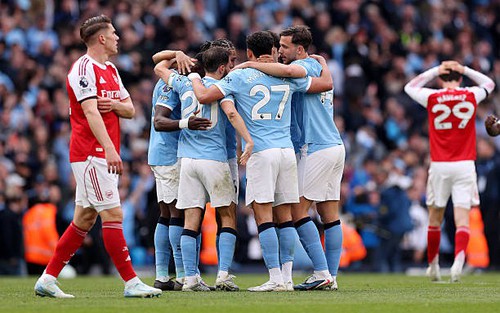 Cuộc đua vô địch Ngoại hạng Anh: Arsenal còn bao nhiêu cơ hội sau thất bại ở Etihad?