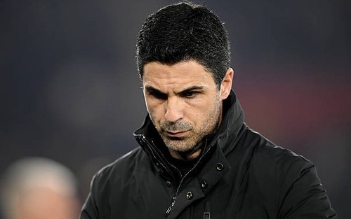 HLV Mikel Arteta có nguy cơ phải ra đi sau khi Arsenal thất thế trong cuộc đua vô địch Ngoại hạng Anh