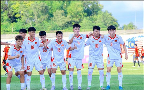 Tin nóng thể thao sáng 22/4: Báo Indonesia chỉ ra 3 cầu thủ U17 Việt Nam hay nhất trước trận gặp Úc 