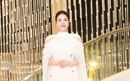 NTK Thoa Trần mang "Bản sắc ngàn năm" tới Mrs Earth Vietnam 2026