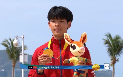 Hơn đối thủ Trung Quốc đúng 3cm, VĐV của Việt Nam giành tấm HCV thứ 2 ở giải châu Á 2026