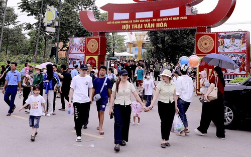 Phú Thọ đón gần 6,5 triệu lượt khách dịp Giỗ tổ Hùng Vương 2026​
