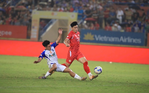 Đình Bắc, Hoàng Đức 'hâm nóng' cuộc đua vua phá lưới V-League