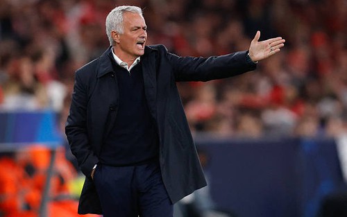 Real Madrid coi Mourinho là lựa chọn số 1 để thay thế HLV Arbeloa