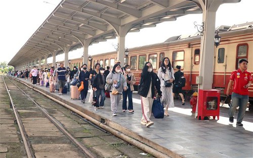 Hải Phòng đón lượng lớn du khách trong ngày đầu nghỉ lễ 30/4