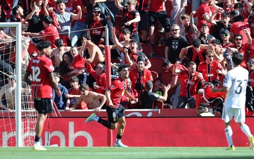 Vinicius và Mbappe tịt ngòi, Real Madrid thua đội đang đua trụ hạng