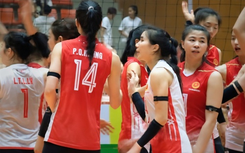 Thấy gì sau trận thua sốc của đội bóng chuyền nữ giàu truyền thống nhất Việt Nam?