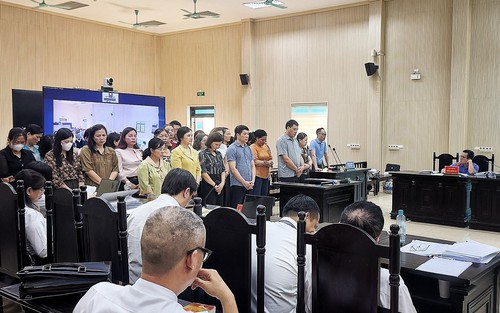 Xét xử vụ án đưa, nhận hối lộ trong cung cấp thực phẩm cho nhiều trường mầm non
