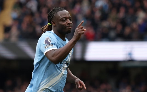 Jeremy Doku: 'Quái vật' tấn công mới của Man City