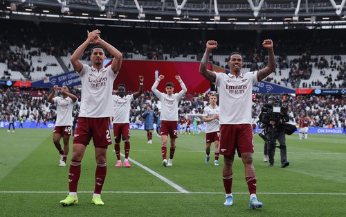 BLV Quang Huy: Arsenal chạm một tay vào ngai vàng