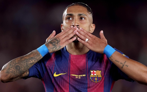 La Liga: Barcelona đi vào lịch sử với chiến thắng mới nhất, Vinicius ghi bàn cho Real Madrid