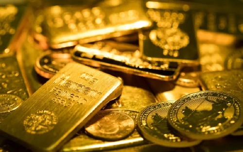 Giá vàng neo ở mức thấp do lo ngại lạm phát từ cuộc khủng hoảng Hormuz