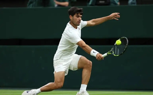 Alcaraz lỡ tiếp Wimbledon vì chấn thương cổ tay