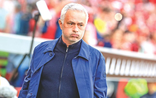 Real Madrid: Mourinho chẳng ngại trị Vinicius, Mbappe thẳng tay