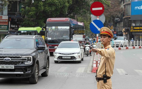 Hà Nội chống ùn tắc giao thông phục vụ Kỳ thi tốt nghiệp THPT