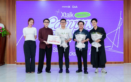 Xtalk mùa 2 cùng sinh viên thảo luận chủ đề: "Điều gì đứng sau một nghệ sĩ thành công?"