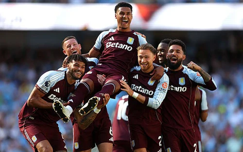 Premier League tự làm mất một suất dự Champions League mùa tới