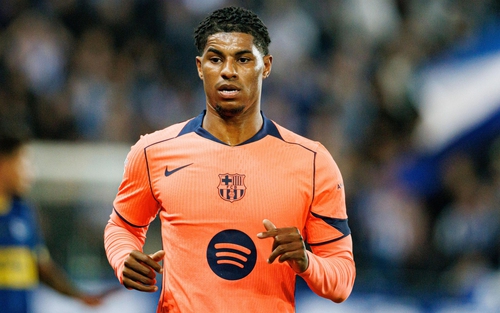 Vô địch Liga cùng Barcelona, Rashford bất ngờ bơ vơ