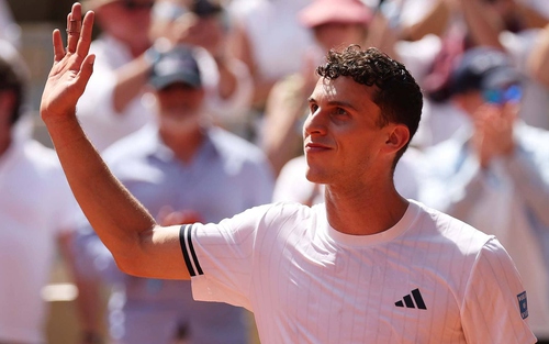 Tay vợt tạo địa chấn khi thắng Sinner ở Roland Garros là ai?