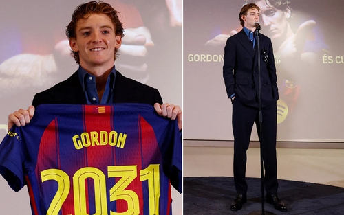 Anthony Gordon ra mắt Barcelona sau thương vụ trị giá 70 triệu euro