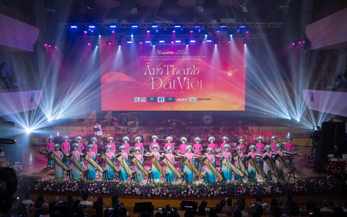 Hòa nhạc "Âm thanh Đất Việt": Khơi dậy niềm tự hào về âm nhạc truyền thống Việt Nam