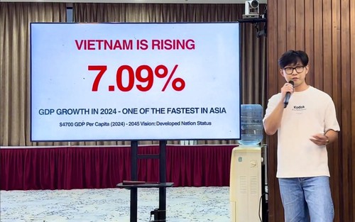 Chạm vào văn hóa Việt Nam - Singapore