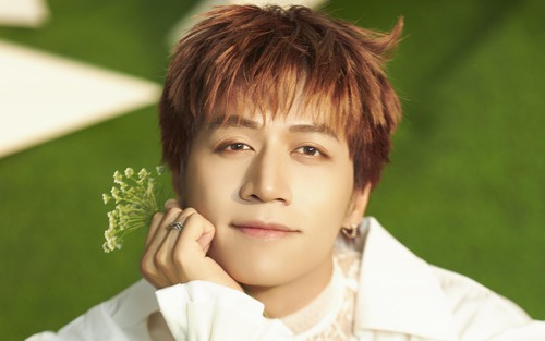 Bùi Duy Ngọc trở lại đầy cảm xúc với MV "Cảm ơn đã chung đường"