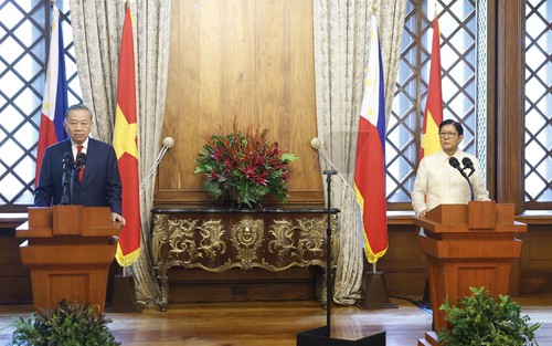 Tổng Bí thư, Chủ tịch nước Tô Lâm và Tổng thống Philippines gặp gỡ báo chí