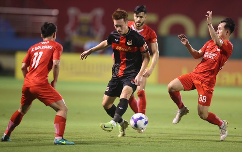 Hoàng Đức, Văn Lâm còn nguyên hy vọng á quân V-League