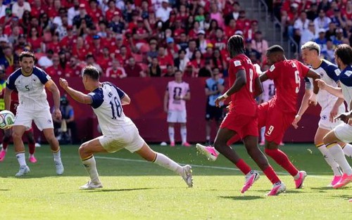 Chủ nhà World Cup 2026 thoát thua ngoạn mục nhờ "siêu dự bị"