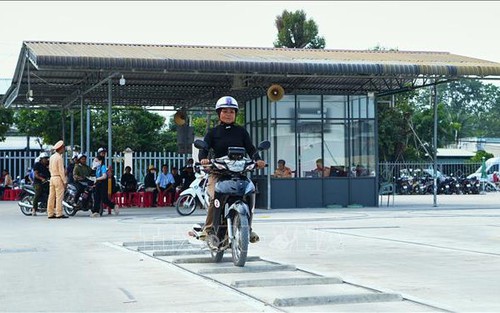 Cục Cảnh sát giao thông đề xuất nhiều nội dung mới trong sát hạch lái xe