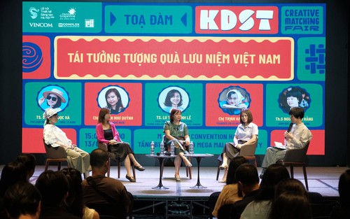 Khi quà lưu niệm trở thành "đại sứ văn hóa"