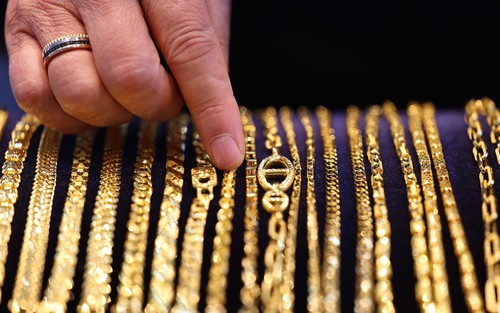 Sau thỏa thuận Mỹ - Iran, dầu và USD lao dốc, vàng và bitcoin bật tăng