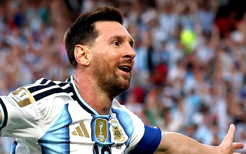 Messi được chấm điểm 10 hoàn hảo, sao gốc Việt có thống kê bất ngờ