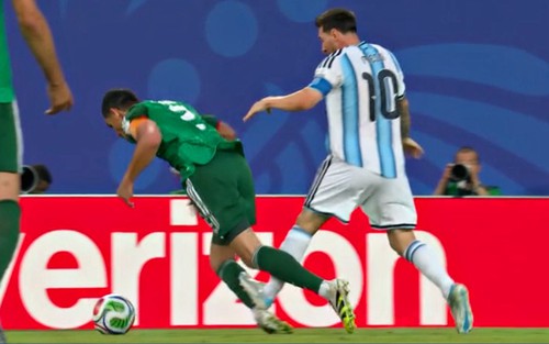 Check VAR World Cup 2026 hôm nay: Messi may mắn thoát thẻ đỏ?