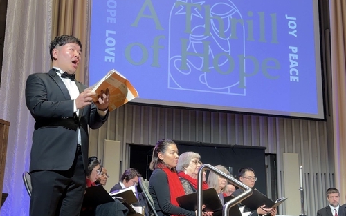 Nghệ sĩ tenor Park Sung Min: "Trên sân khấu hay sân cỏ, không ai thành công một mình"