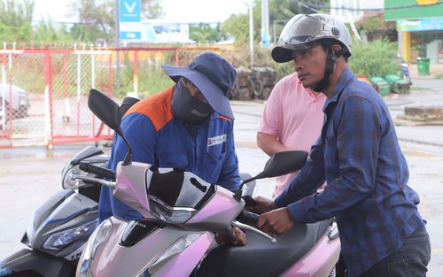 Hoàn thiện chính sách thuế thúc đẩy sử dụng xăng sinh học E10