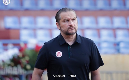 HLV Popov 'thoát án' kỷ luật sau khi dọa bỏ V-League