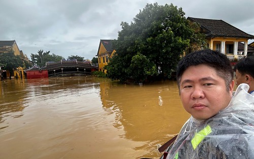 Nhà báo Trần Lê Lâm và thông điệp "Nước dâng người không lùi"