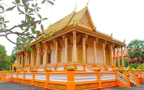 Du lịch bền vững nhìn từ di sản Phật giáo Nam tông Khmer