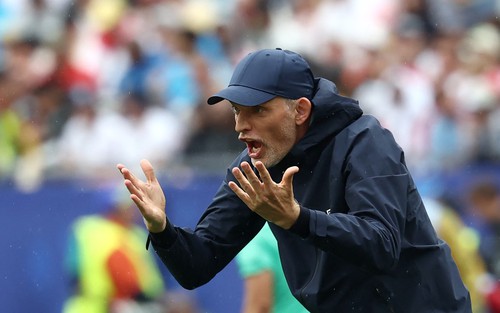 HLV ĐT Anh quát tháo một cầu thủ tới 5 lần trong trận hòa Ghana ở World Cup 2026