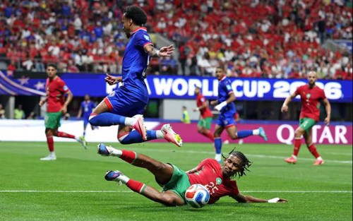 Morocco ngược dòng ngoạn mục, hiên ngang vào vòng knock-out World Cup 2026